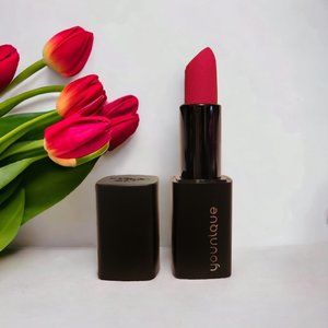Younique Matte lipstick - "Wealthy" (Red), 0.15oz/4.3g